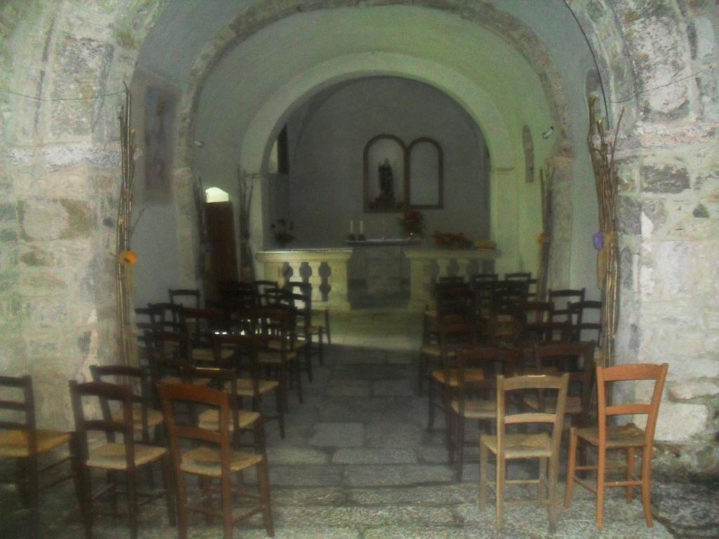 Castelveccana B&B Il Gatto Nero المظهر الخارجي الصورة