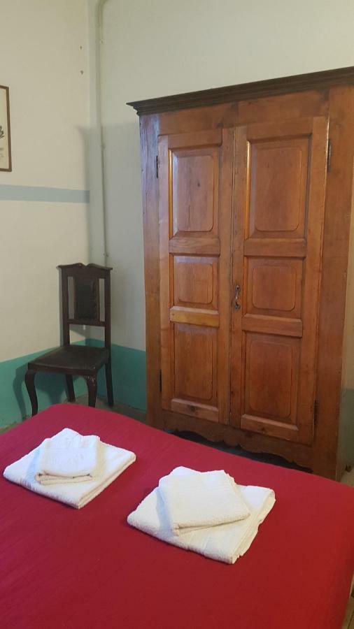 Castelveccana B&B Il Gatto Nero المظهر الخارجي الصورة